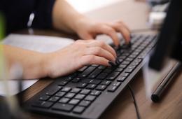 24.06.2022 В Приморье начал работу отдел приема семей участников СВО, сообщает  www.primorsky.ru | Администрация муниципального округа город Партизанск Приморского края Официальный сайт