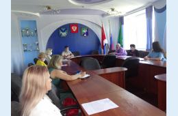 01.07.2021 Межведомственная комиссия подвела итоги организации  летнего  отдыха  и занятости детей     | Администрация муниципального округа город Партизанск Приморского края Официальный сайт