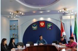 16.05.2025 Встреча с общественными наблюдателями состоялась  в администрации города.  | Администрация муниципального округа город Партизанск Приморского края Официальный сайт