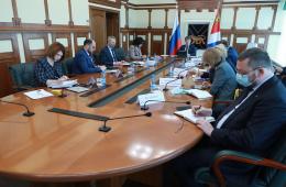 19.04.2021 Олег Кожемяко призвал приморцев голосовать за объекты благоустройства, сообщает www.primorsky.ru | Администрация муниципального округа город Партизанск Приморского края Официальный сайт